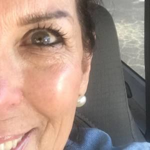 Meet your Posher, Vicki